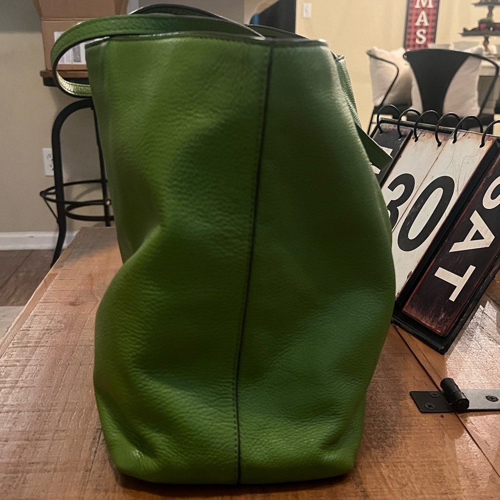 SOLD Tory Burch East West Tote in green - Picture 3 of 8